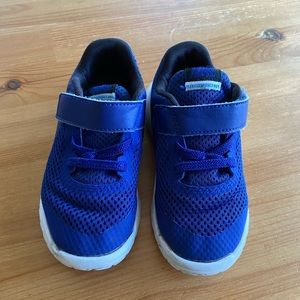 Nike toddler Blue Sneakers size 9 C